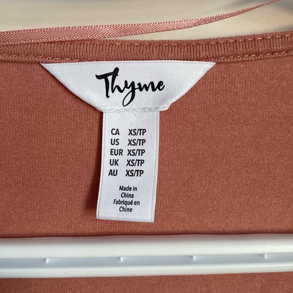 Thyme maternity nursing top - Picture 2 of 6